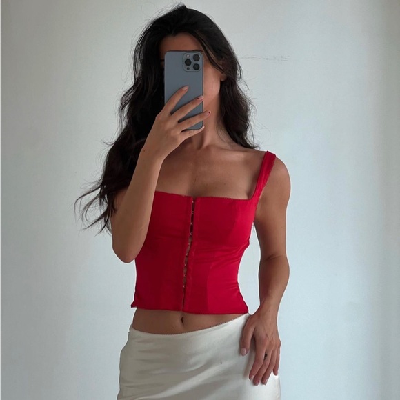 HOUSE OF CB 'Pia' Cherry Red Corset - Picture 7 of 14